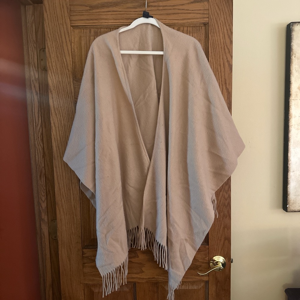 Brooks Brothers Camel Shawl